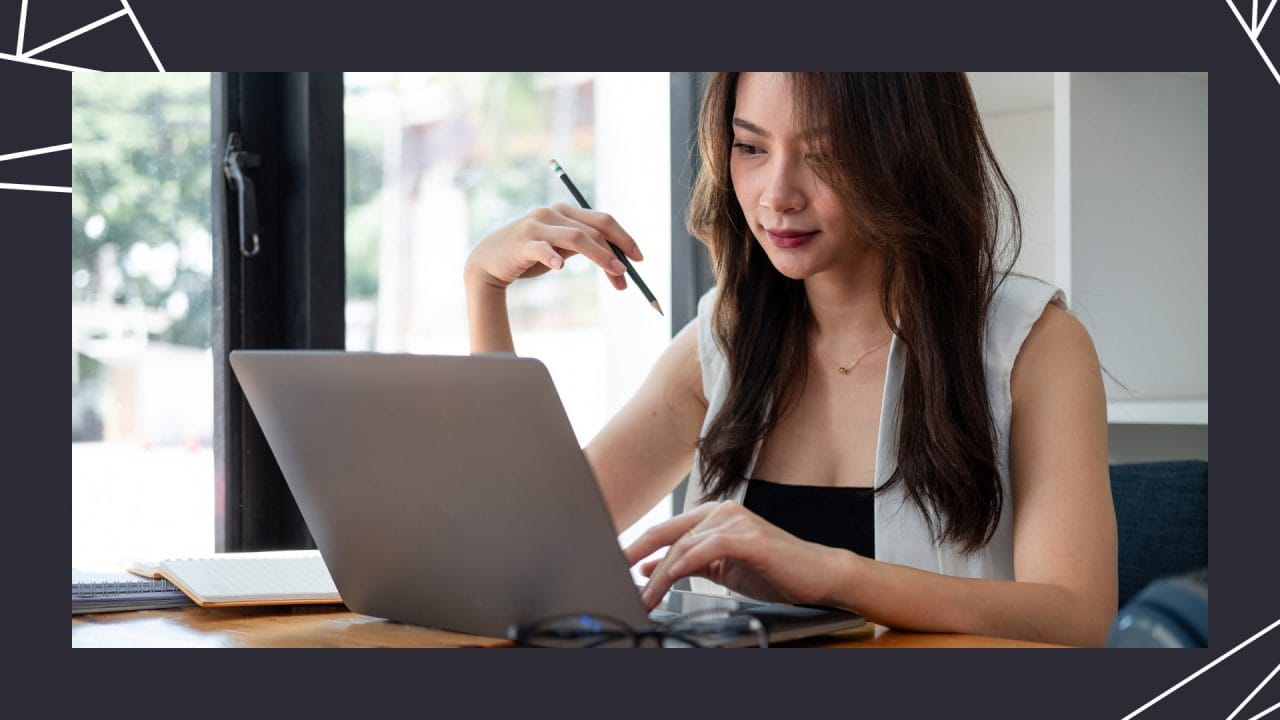 woman working on her laptop